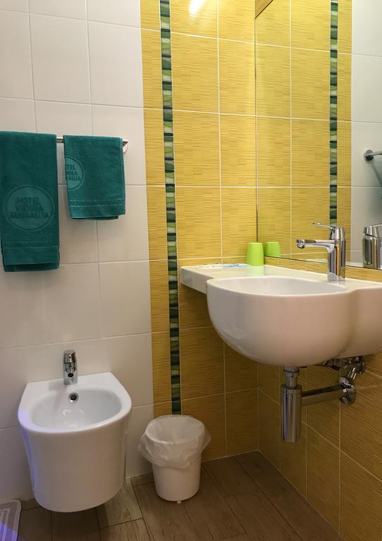 Hotel Vienna Senigallia Exterior photo